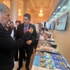 AMEA Arxeologiya və Antropologiya İnstitutu tərəfindən 2025-ci ildə yerinə yetirilmiş elmi-tədqiqat işlərinin yekunlarına həsr olunmuş sərgidə “Avey” Dövlət Tarix-Mədəniyyət qoruğunun əməkdaşları qoruq ərazisindən tapılan arxeoloji eksponatlarla iştirak etmişdirlər