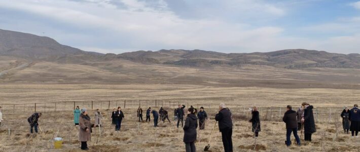 “Şəhərsalma və Memarlıq İli” çərçivəsində “Avey” və “Keşikçidağ” Dövlət tarix-mədəniyyət qoruqlarının birgə təşkilatçılığı ilə qoruğa məxsus informasiya mərkəzində ağacəkmə aksiyası həyata keçirilmişdir “Şəhərsalma və Memarlıq İli” çərçivəsində “Avey” və “Keşikçidağ” Dövlət tarix-mədəniyyət qoruqlarının birgə təşkilatçılığı ilə qoruğa məxsus informasiya mərkəzində ağacəkmə aksiyası həyata keçirilmişdir